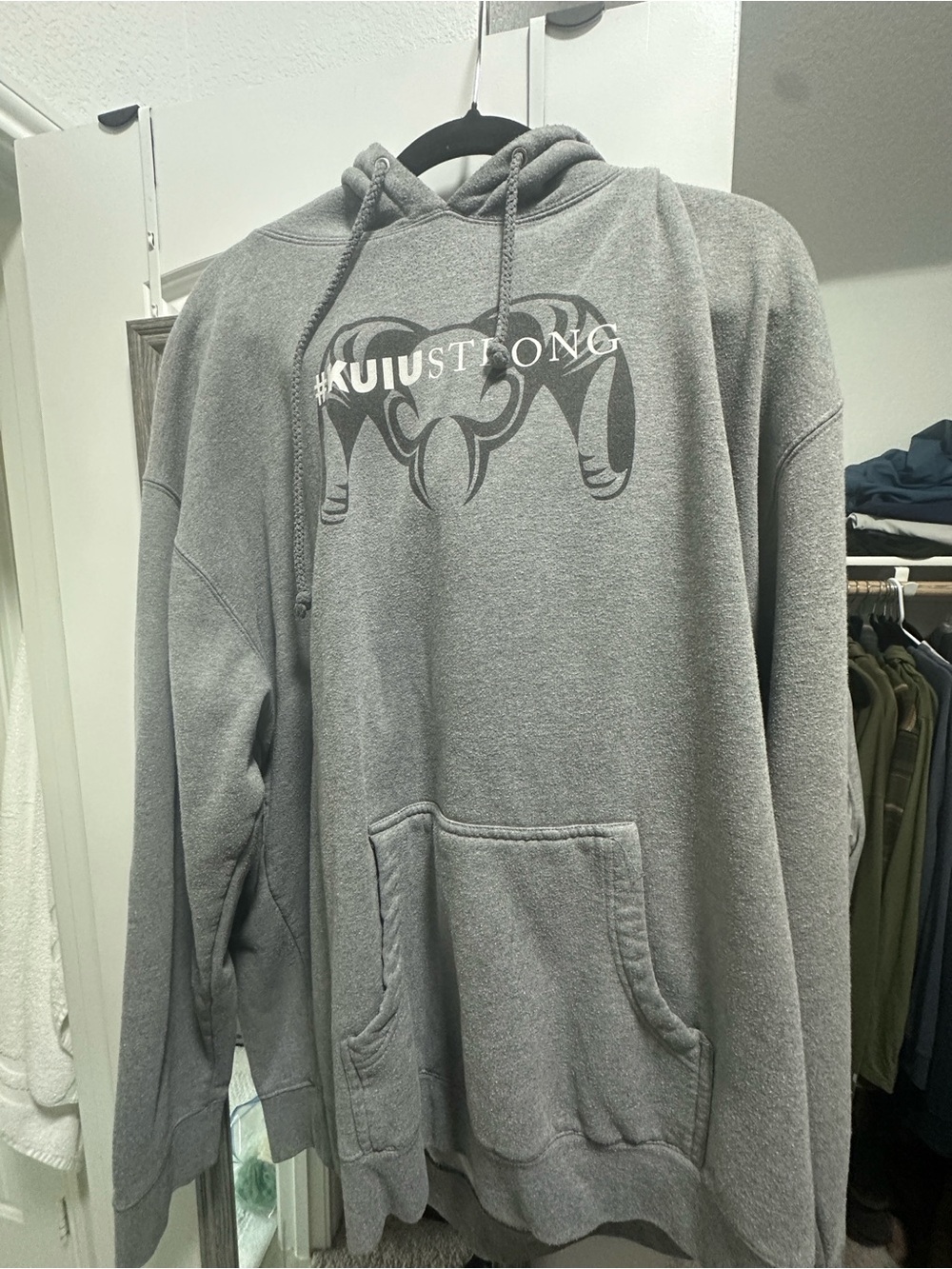 KUIU Gray #KuiuStrong Pullover Hoodie